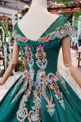 Luxury Green Round Neck Short Sleeves Prom Dresses with Beading