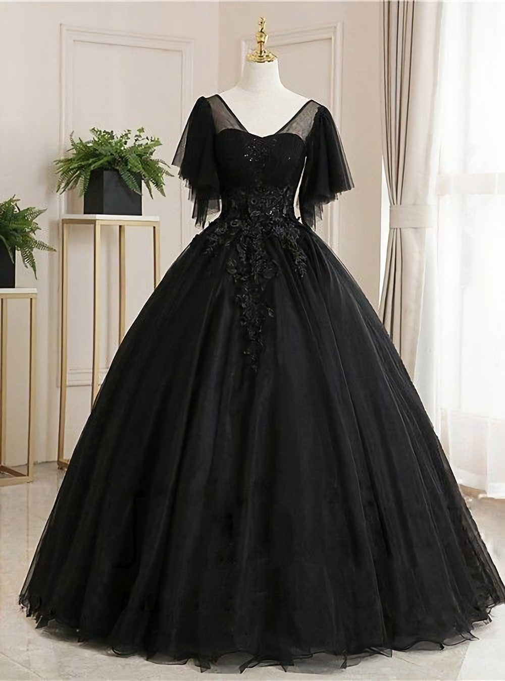 Ball Gown Luxurious Floral Quinceanera Prom Dress, Scoop Neck Short Sleeve Floor Length Tulle With Pleats Embroidery