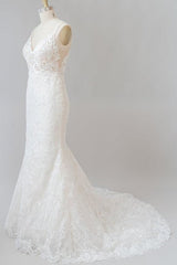 Elegant Appliques V-neck Sheath Wedding Dress