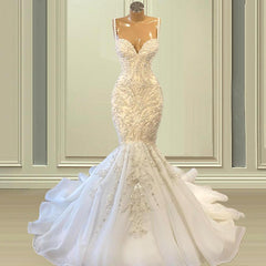 Elegant Ivory Spaghetti straps Sleeveless Mermaid Wedding Dresses