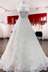 Long A-line Tulle Jewel Lace Appliques Wedding Dresses